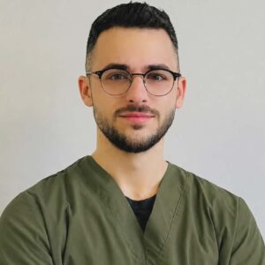 dr-boris-ilchev-specializant-sadova-hirurgiya-sofia-medspace д-р Борис Илчев съдов хирург София