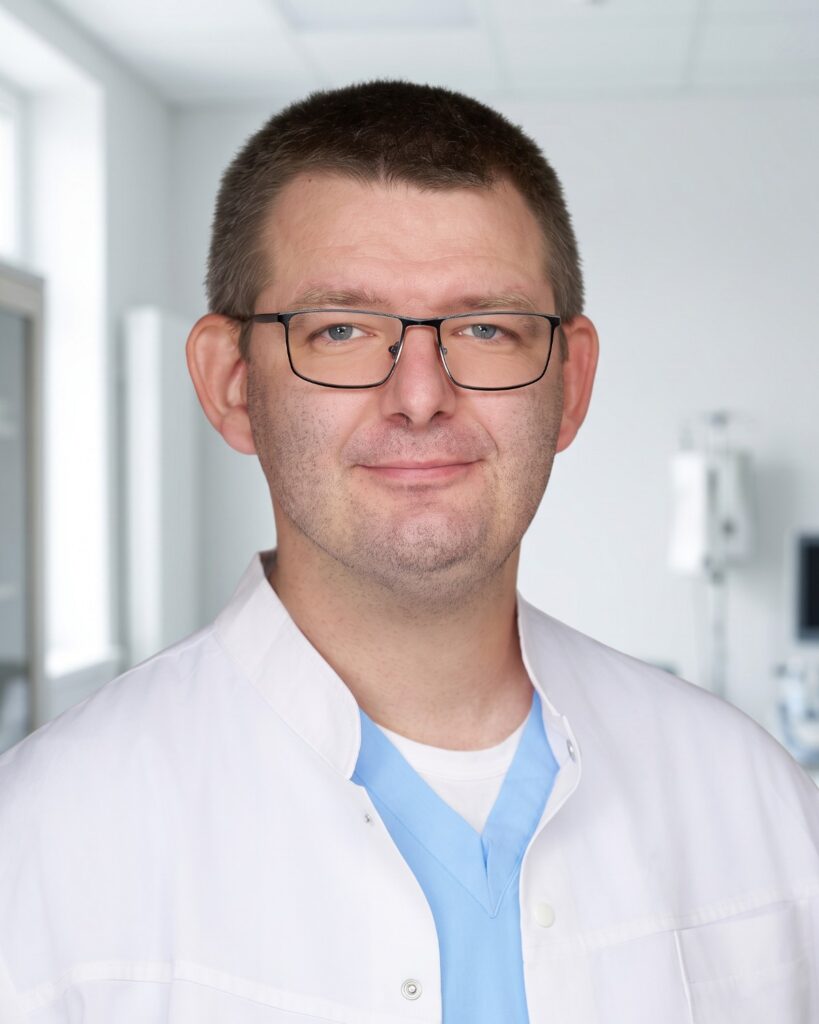 Dr. Emil Belinski
